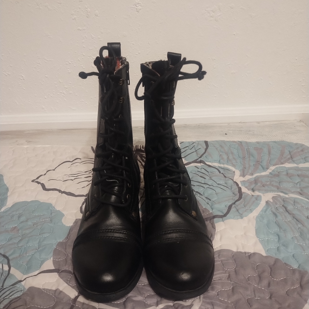 L.E.I Boot small heel Women's Size 9 black full zipper vintage